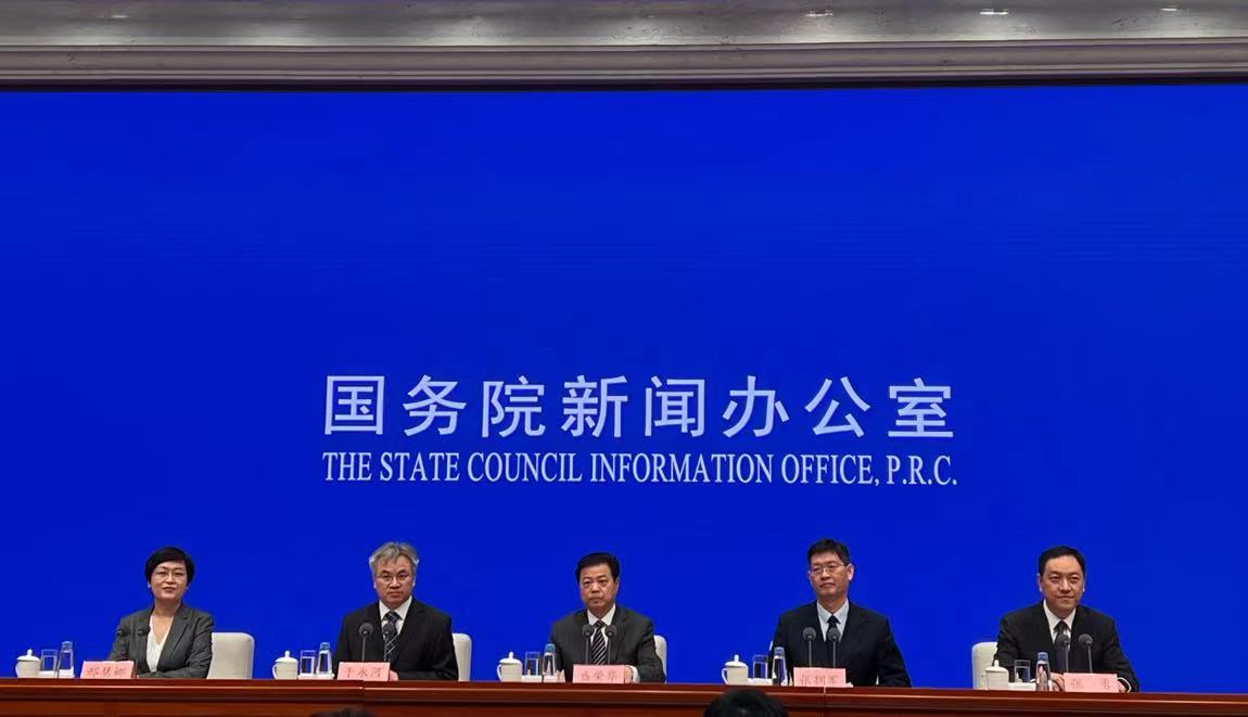2022年“清朗”系列专项行动：整治10方面内容强调“三个更加突出”